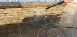 Retaining Wall Cleaning